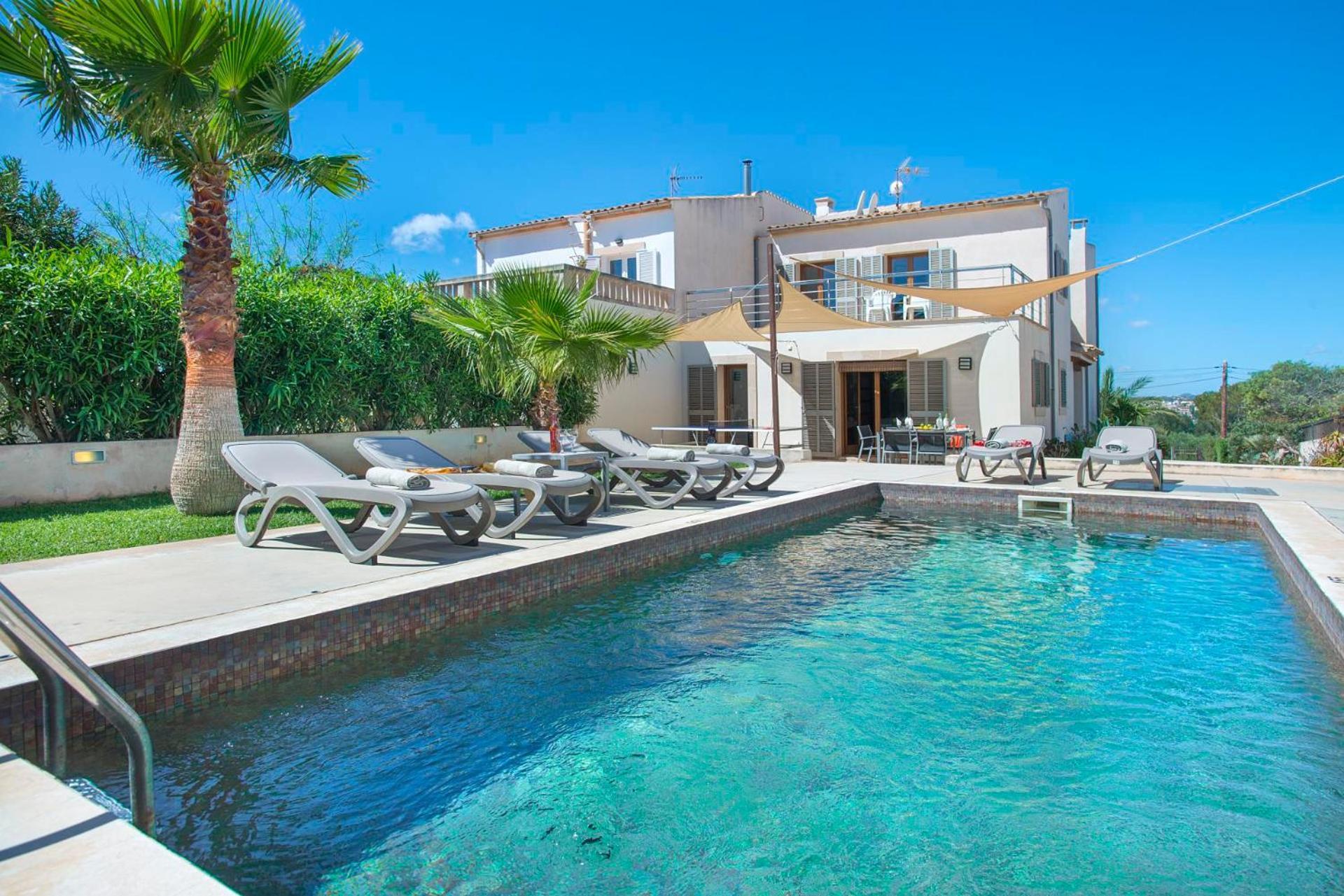 Ses Crestes By Vintage Travel Portocolom (Mallorca)